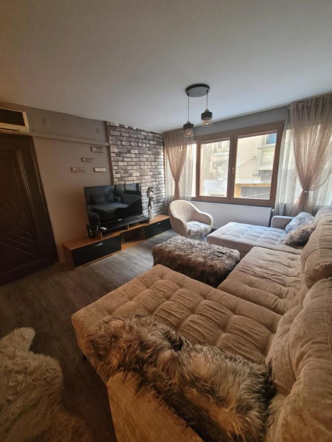 Hayat Apartman Apartamento Esmirna Exterior foto