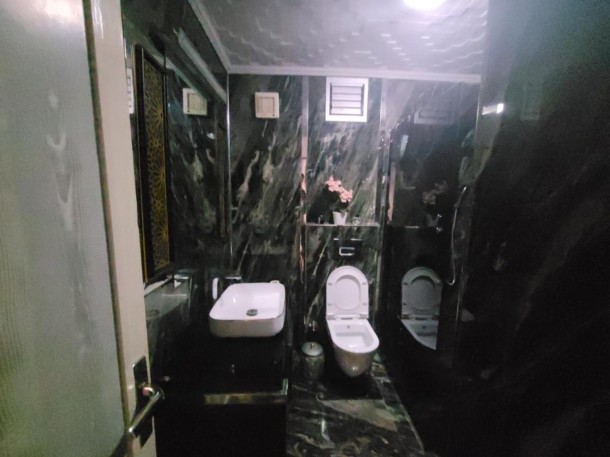 Hayat Apartman Apartamento Esmirna Exterior foto